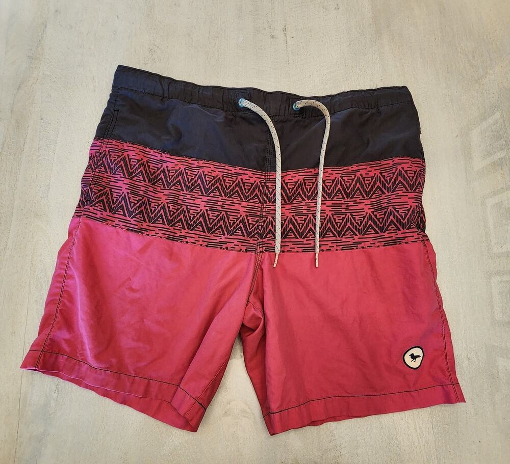 Modern Amusement Men's Boardshorts SZ Medium Swim Surf